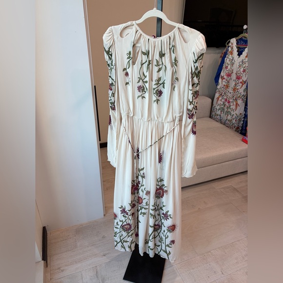 Farm Rio: Multicolor Romantic Nature Long Sleeve Maxi Dress - Picture 8 of 13